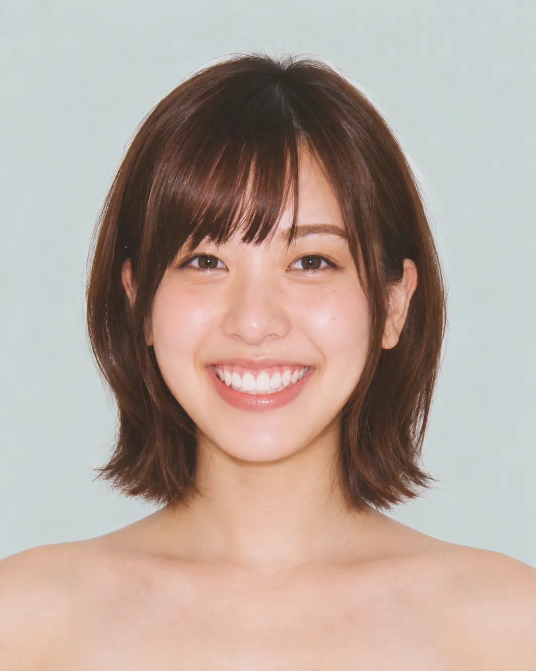 短发 · 正脸
